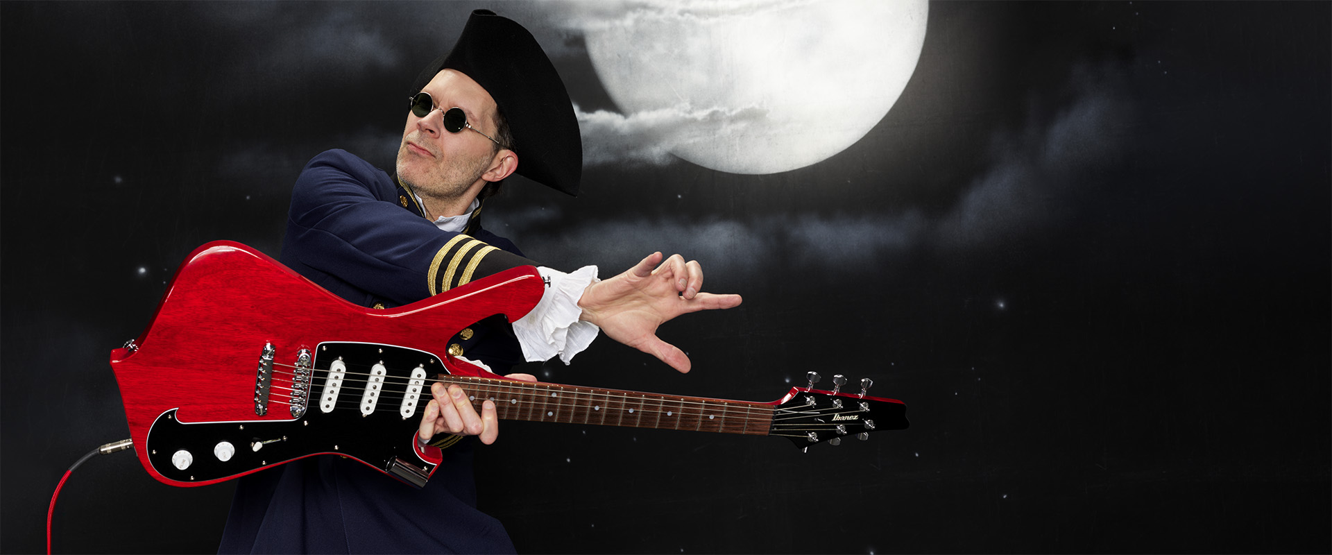 Paul Gilbert photographed in 2025 by Larry DiMarzio