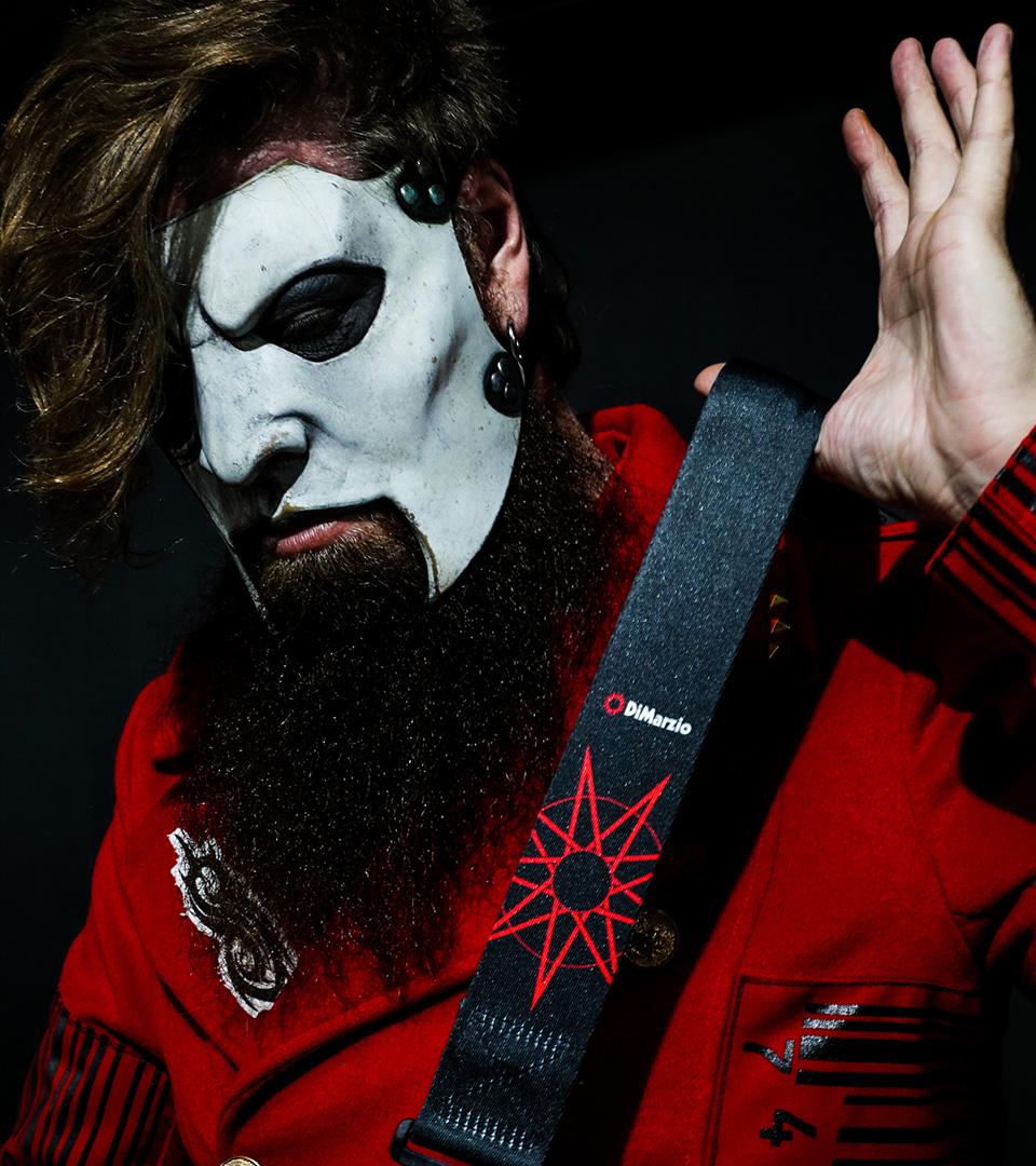Jim Root of Slipknot plays DiMarzio Cliplock Guitar Straps
