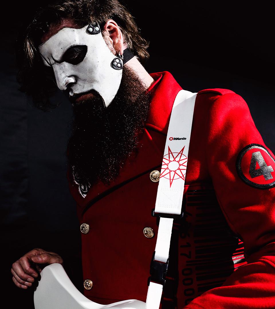 Jim Root of Slipknot plays DiMarzio Cliplock Guitar Straps