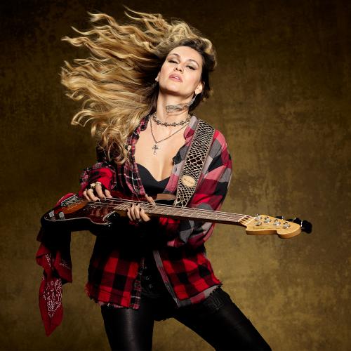 Julia Lage Photo by Larry DiMarzio