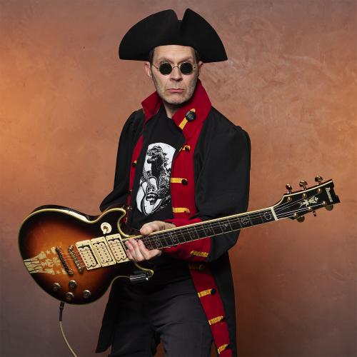 Paul Gilbert photo by Larry DiMarzio, 2025